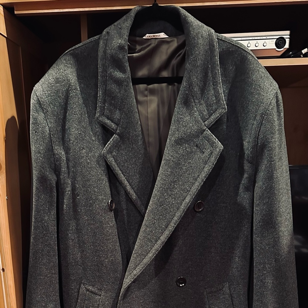 Hugo Boss Italian 100% Virgin Wool